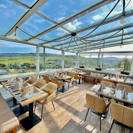 Hotel Restaurant Wuerzig In Ürzig Esterno foto