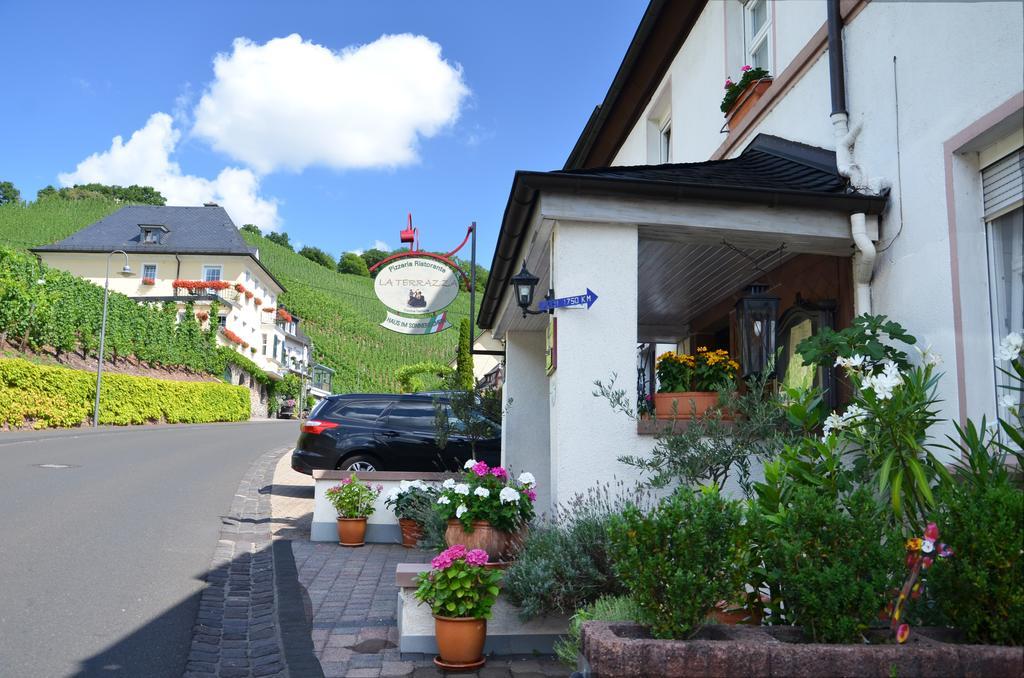 Hotel Restaurant Wuerzig In Ürzig Esterno foto