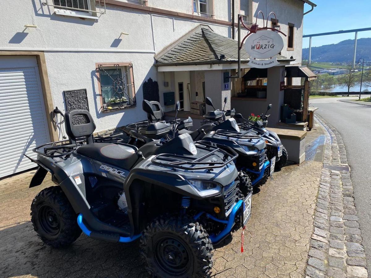 Hotel Restaurant Wuerzig In Ürzig Esterno foto